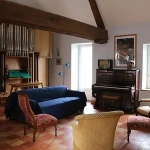  Hébergement de vacances Chez Celestine